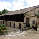 Domaine De Beaufort Vendégház Saint-Front-de-Pradoux