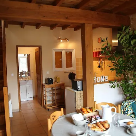 Domaine De Beaufort 3* Saint-Front-de-Pradoux