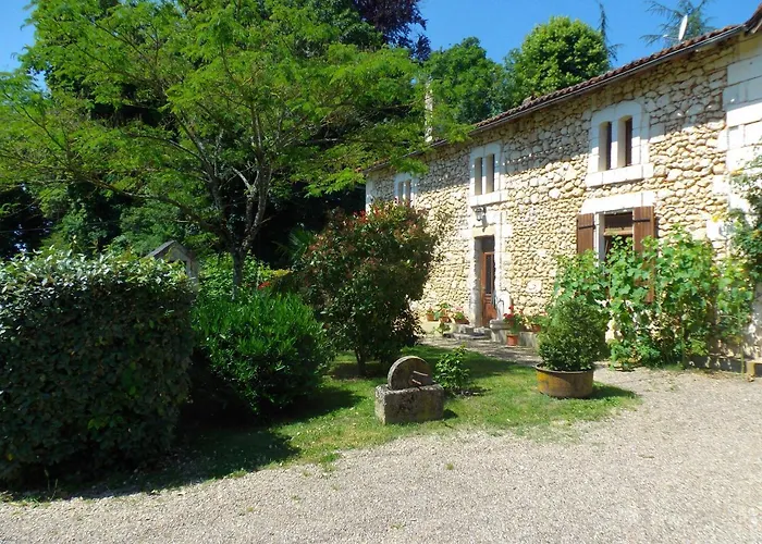 Maison d'hôtes Domaine De Beaufort Saint-Front-de-Pradoux