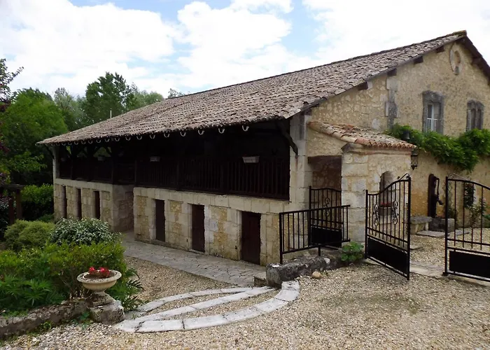 Domaine De Beaufort Maison d'hôtes Saint-Front-de-Pradoux