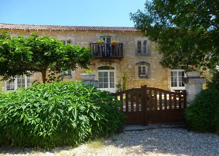 Domaine De Beaufort 3* Saint-Front-de-Pradoux